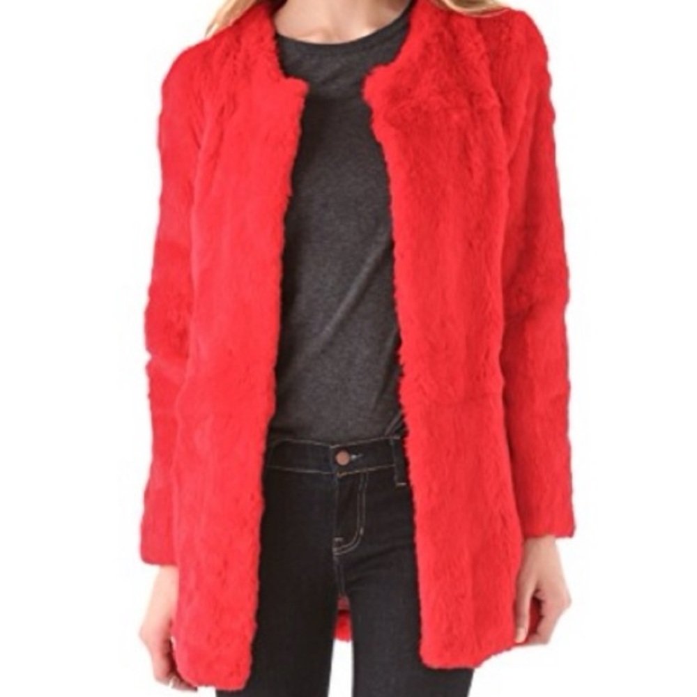 Luxurious 100% Red Rabbit Fur Coat - Picture 7 of 7